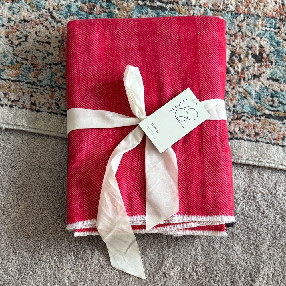 NEW- Project 62 Holiday Throw Blanket